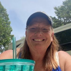 Meet your Posher, Cathy